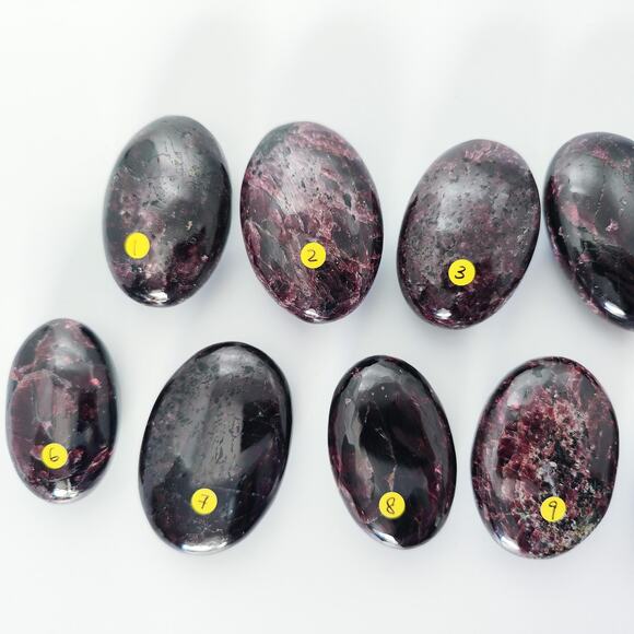 YOU PICK Premium Garnet Palm Stone Healing Crystals - Picture 8 of 10